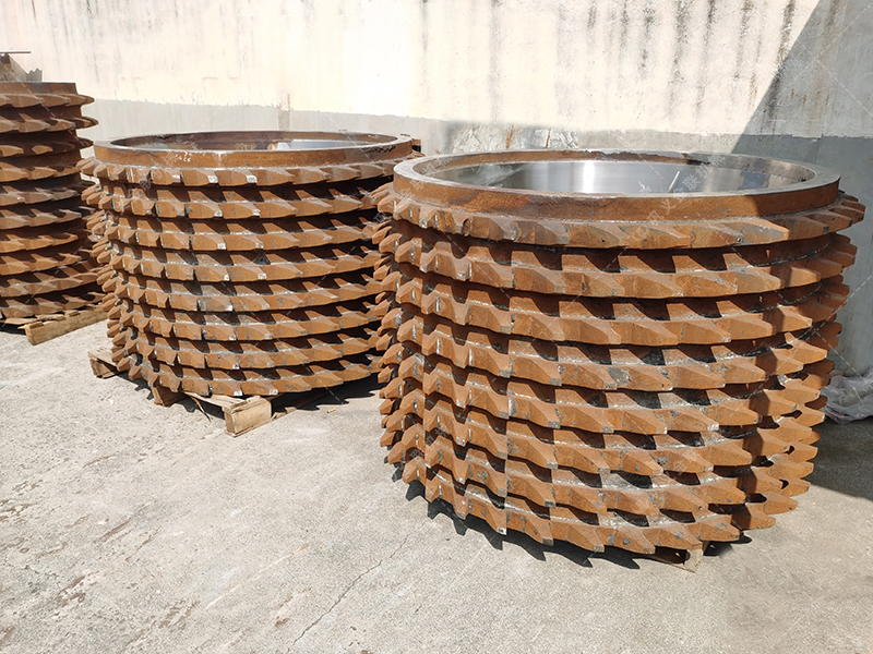 狼牙破碎機是什么設備？在哪些行業中有廣泛應用？