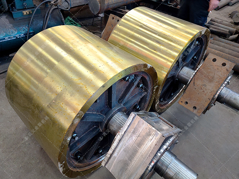 青石制砂難題多？對輥破碎機如何輕松應對？